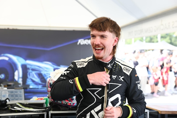 Quando le parole valgono zero: Ticktum promette di non attaccare Dennis, poi lo supera