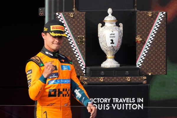 Da Button a Norris, sempre una McLaren: il numero 1 torna a vincere senza una Red Bull