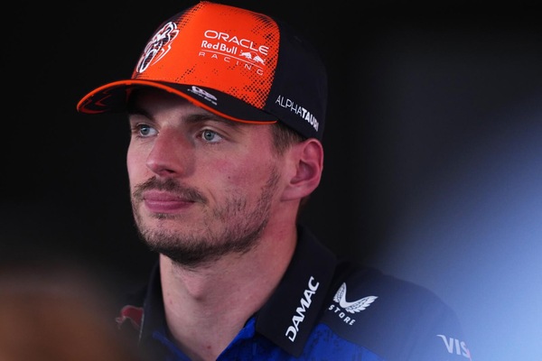 Futuro Verstappen, qualcosa si muove: l'olandese si è recato alla base Red Bull