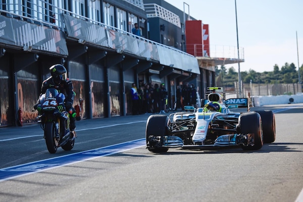 Liberty Media vuole F1 e MotoGP insieme: potrebbe già diventare realtà nel 2026