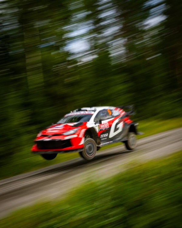 Pajari nuovo leader dopo la seconda tappa in Finlandia, paura per Ogier-Ingrassia