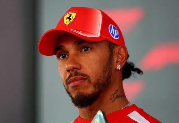Hamilton difende la Ferrari: "Abbiamo tutto per vincere"