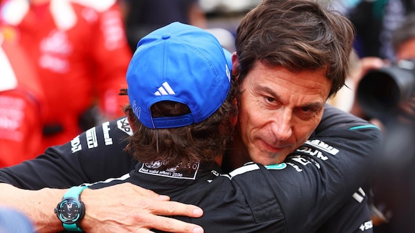 Mercedes accusata di favorire Antonelli. Wolff: "Sono solo sciocchezze"