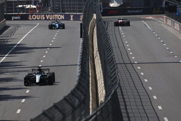 GP Azerbaijan, FP1: Russell davanti, Antonelli ko