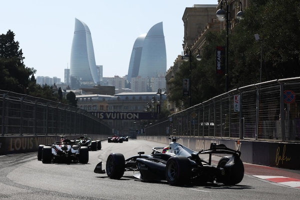 Baku, occhi puntati sull'asfalto di curva 7