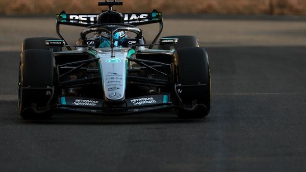 GP Azerbaijan, FP2: 1-2 Mercedes