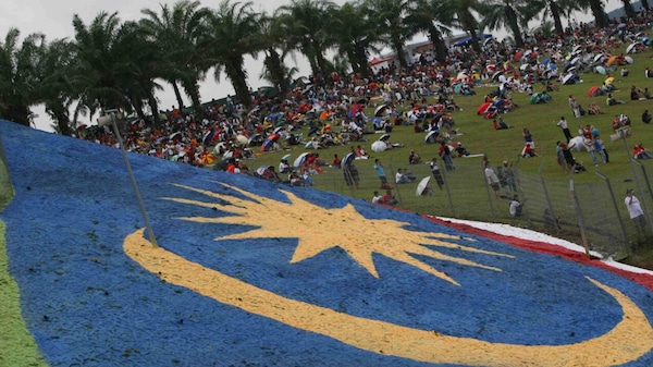 F1 LIVE GP Bahrain, le prove libere 1 e 2 della gara in Malesia in diretta