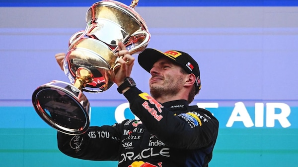 Verstappen: "Prima vittoria con la PU Red Bull: incredibile, sono fiero di tutti"