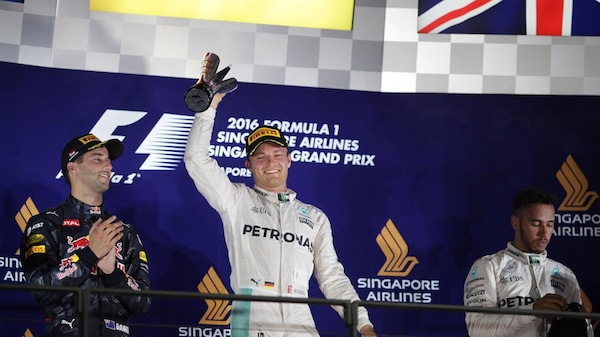 Singapore 2016: Rosberg, una vittoria sul filo dei millesimi