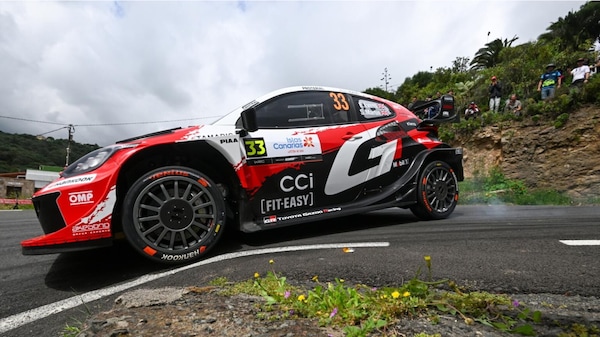 Evans dal titolo ai test e Neuville lo incorona: "Sbagliato se avesse vinto Solberg"