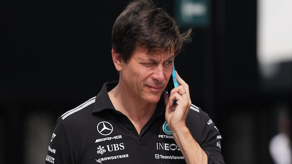 Toto Wolff si prepara all'uscita di scena, avviate le ricerche del nuovo boss Mercedes