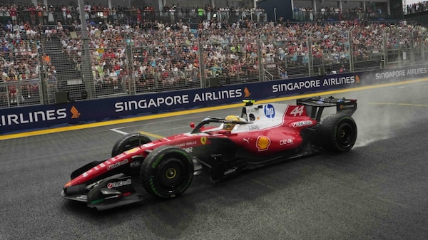 Hamilton pensa in grande: "La macchina è buona, con una qualifica migliore..."