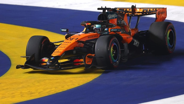 Nervi tesi in McLaren, tra inutili incidenti all'utimo giro e l'irritazione di Stella