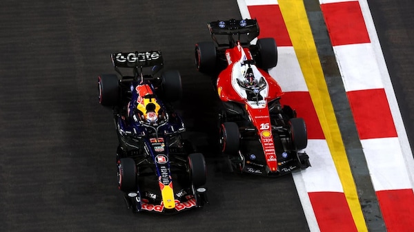 GP Singapore, le pagelle: Max fa sua la città-stato, per Antonelli podio dolce. Hamilton sbaglia