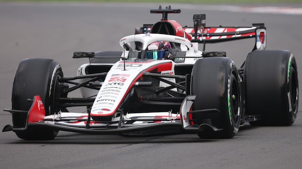 GP Città Messico, giallo Ocon: Hirakawa al suo posto sulla Haas
